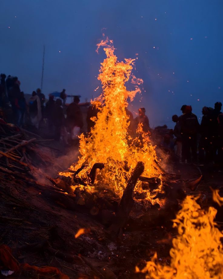 अंतः अस्ति प्रारंभः <br> The End is the Beginning.
